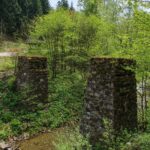 Ruiny mostu kolejki